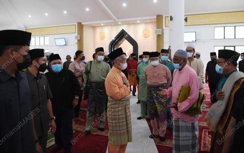AL-SULTAN ABDULLAH RI'AYATUDDIN AL-MUSTAFA BILLAH