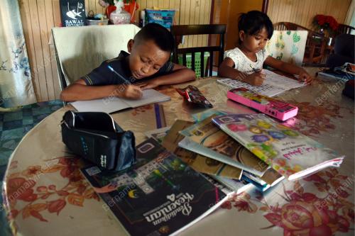 KEKAL DI RUMAH