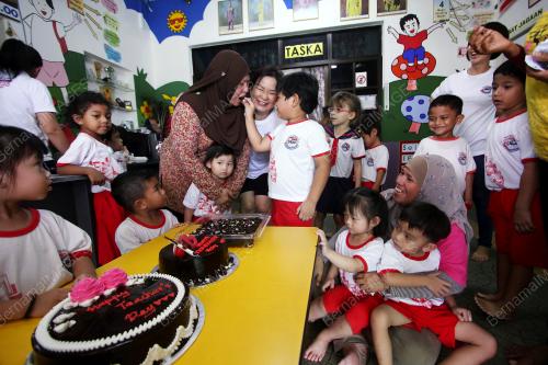 PH07_16052017_TEACHERSDAY