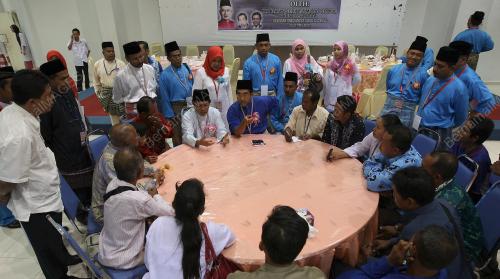 MOHD SHAFIE APDAL