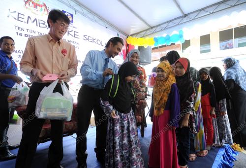 PH07_16122015_SEKOLAH