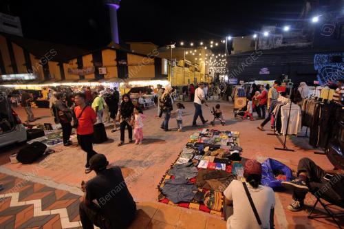 KUANTAN ARTSTREET MERIAH