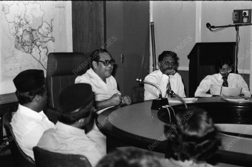 PH07_18071982_PEMIMPIN_SEKERJA