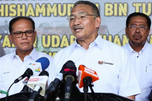 DATUK SERI HISHAMMUDDIN TUN HUSSEIN