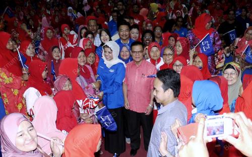 PH07_20012012_SHAHRIZAT