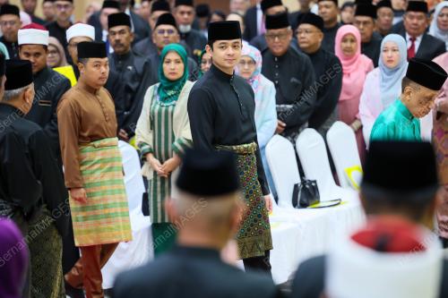 TENGKU HASSANAL IBRAHIM ALAM SHAH AL SULTAN ABDULLAH