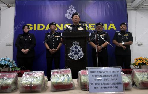 DATUK SERI YAHAYA OTHMAN