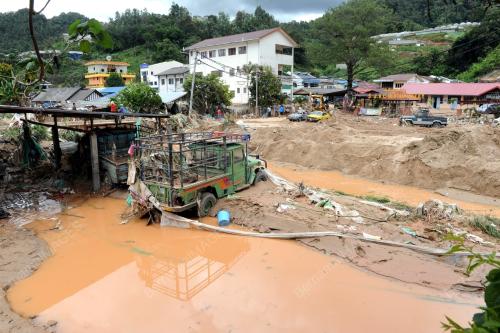 PH07_23102013_BANJIR