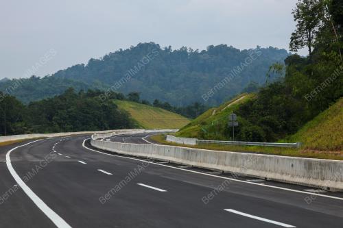 PERASMIAN LINGKARAN TENGAH UTAMA (LTU)