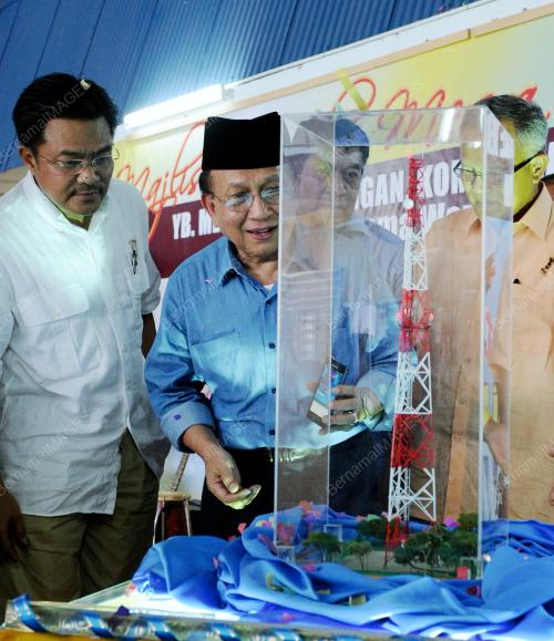 DATUK SERI DR RAIS YATIM