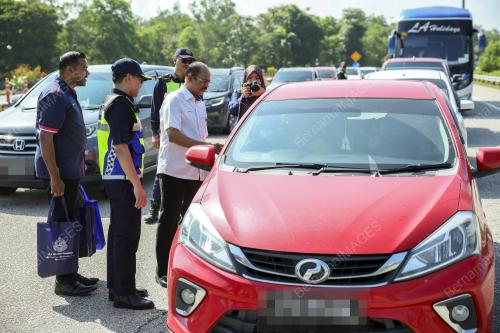 DATUK IR RAZALI KASSIM
