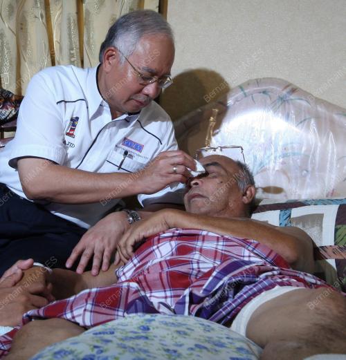 MOHD NAJIB TUN ABDUL RAZAK