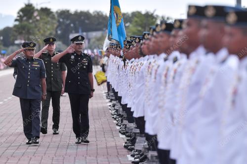 TENGKU HASSANAL IBRAHIM ALAM SHAH AL SULTAN ABDULLAH
