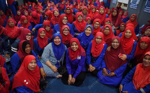 PH08_01052018_WANITA_BN