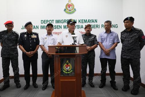 DATUK SERI SAIFUDDIN NASUTION ISMAIL