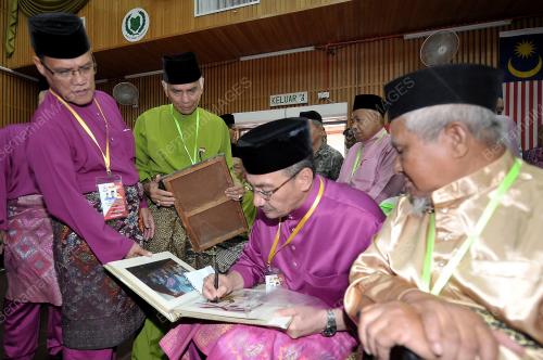 PH08_04092016_UMNO_FOTO