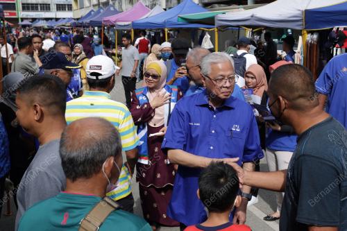 DATUK SERI ISMAIL SABRI YAAKOB