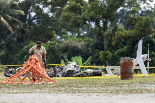 HELIKOPTER TERBAKAR