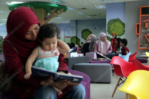 BACA BUKU