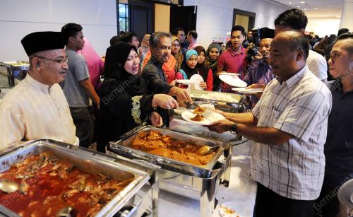 PH08_09072014_RAMADAN