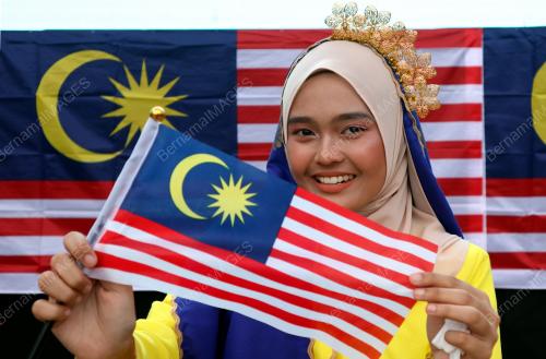 AINA SYUHADA MOHD NORAZHAM