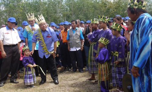 DATUK SERI ISMAIL SABRI YAAKOB