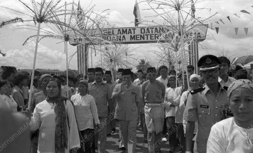 PEGAWAI PILIHANRAYA