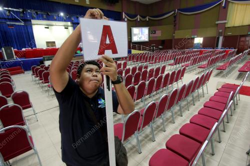 PH08_11092015_UMNO