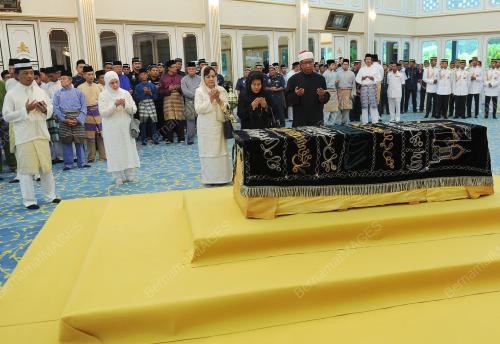 PH08_12012012_ROSMAH