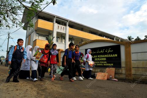 PH08_12012015_SEKOLAH