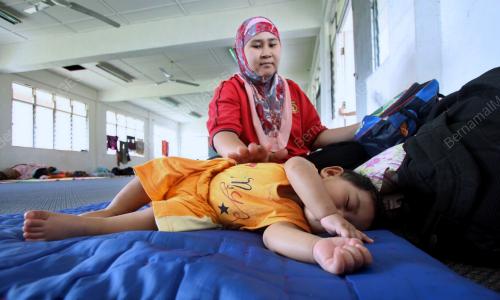 PH08_14012012_PUSAT_BANJIR