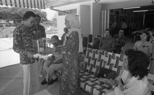 PH08_14072015_PEJABAT_PENERANGAN