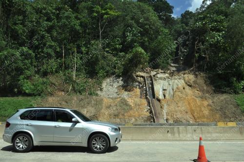 PH08_14112015_JALAN_BUKA