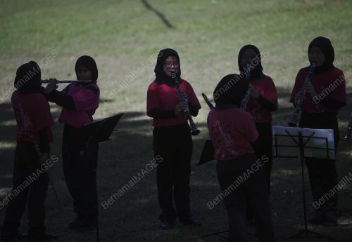 PH08_15022019_PANAS