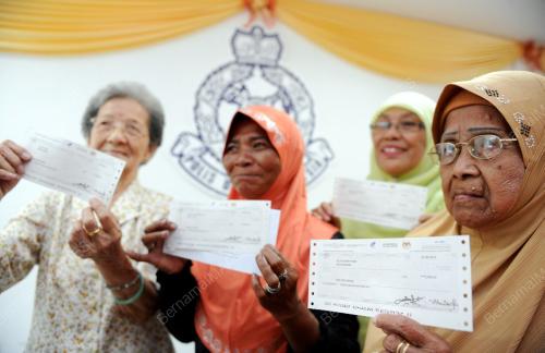 PH08_16042012_BANTUAN