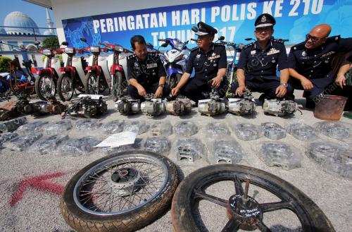PH08_17102017_POLIS