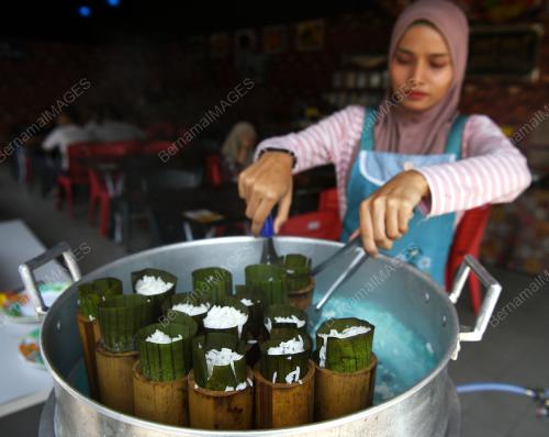 PH08_20092019_NASI_LEMAK_BULUH