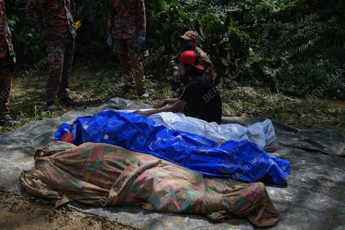 OPERASI MENCARI DAN MENYELAMAT MANGSA BANJIR