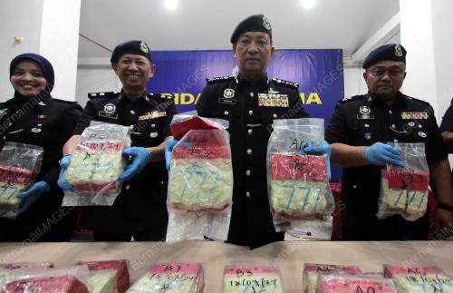 DATUK SERI YAHAYA OTHMAN