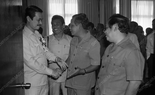 PH08_22102015_PERSIDANGAN