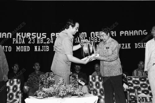 PH08_24011983_KURSUS_PEMADAM