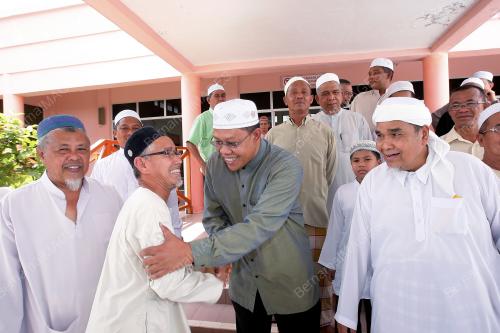 PH08_24022011_HASANUDDIN