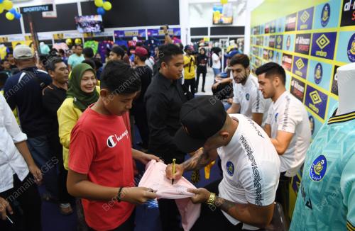 PASUKAN BOLA SEPAK PAHANG