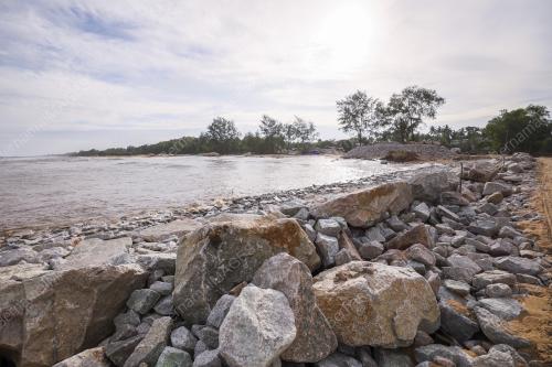 PROJEK PENGAWALAN HAKISAN PANTAI KG TANJUNG BATU, NENASI