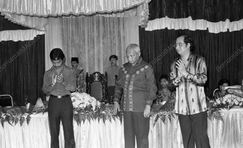 PH08_26012015_YAYASAN_PAHANG