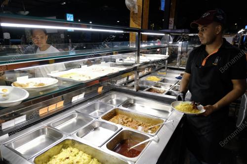 KEDAI MAMAK JADI TUMPUAN