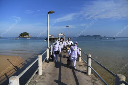 PROGRAM VAKSINASI MASYARAKAT PULAU TIOMAN