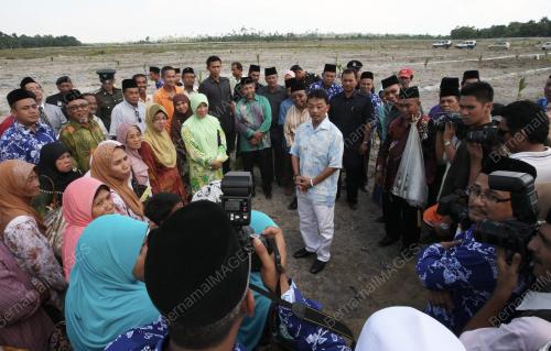 TENGKU ABDULLAH SULTAN AHMAD SHAH