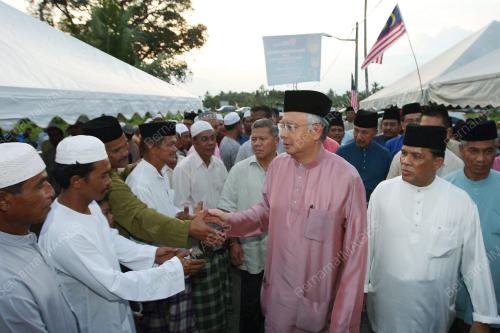 MOHD NAJIB TUN ABDUL RAZAK