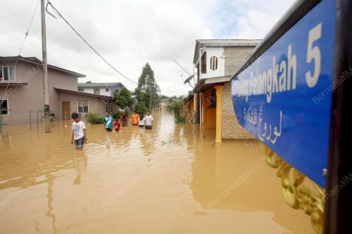 PH08_30012017_BANJIR